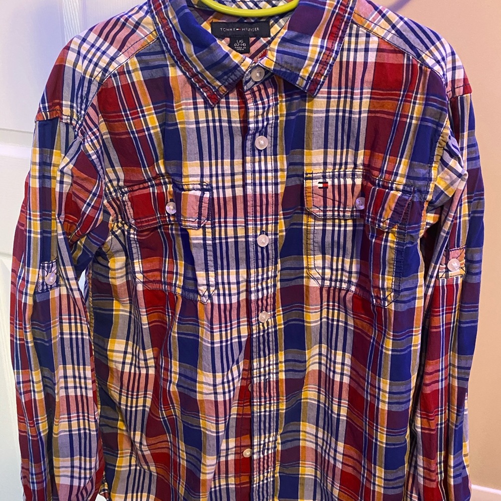 Boys Hilfiger button down with roll up sleeves.